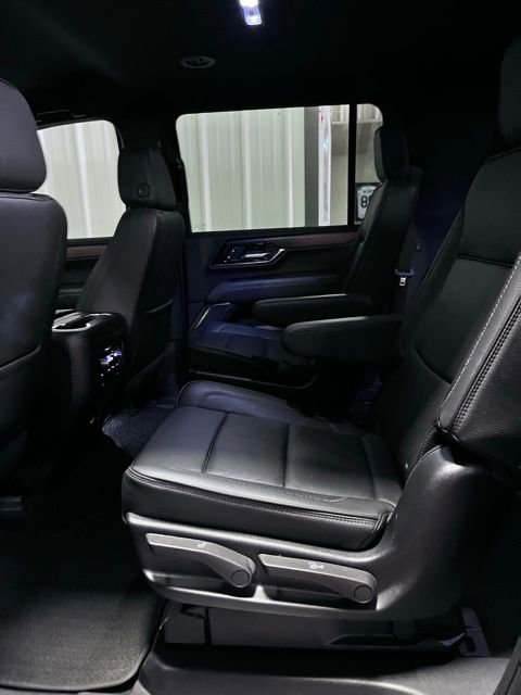 Used 2025 GMC Yukon XL Denali image 15