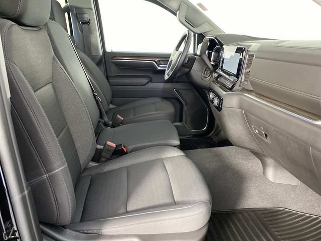 Used 2024 Chevrolet Silverado 1500 LT AWD/4WD image 11