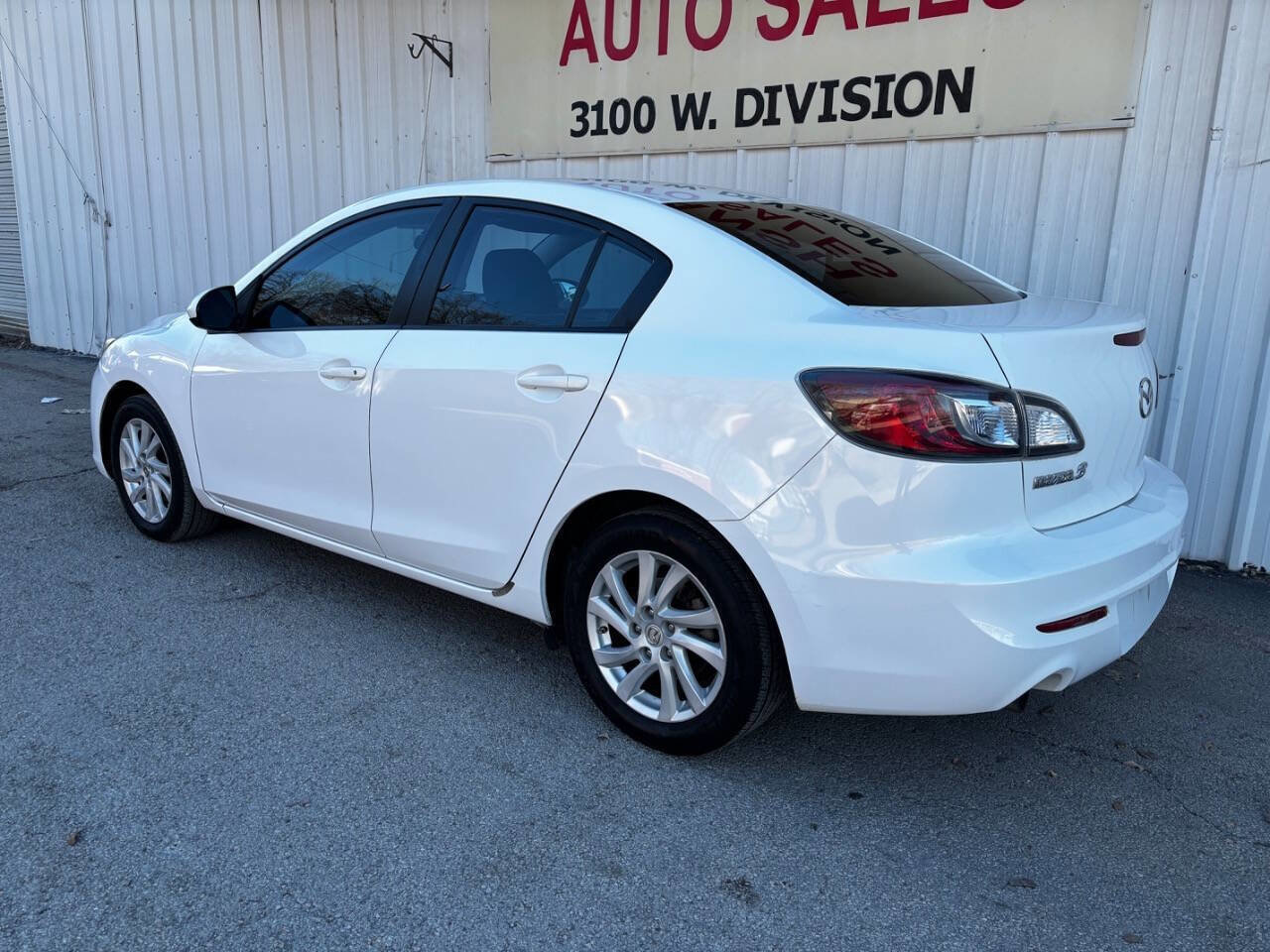 Used 2012 MAZDA MAZDA3 i Touring image 8