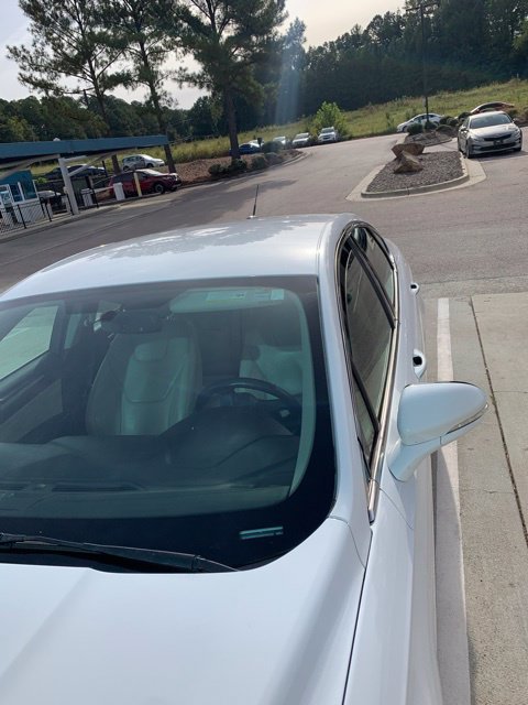 Used 2017 Ford Fusion Titanium FWD image 18