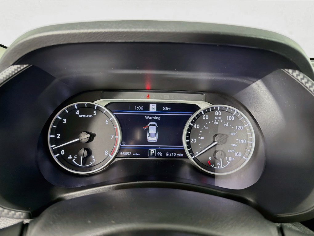 Used 2024 Nissan Sentra SV FWD image 18
