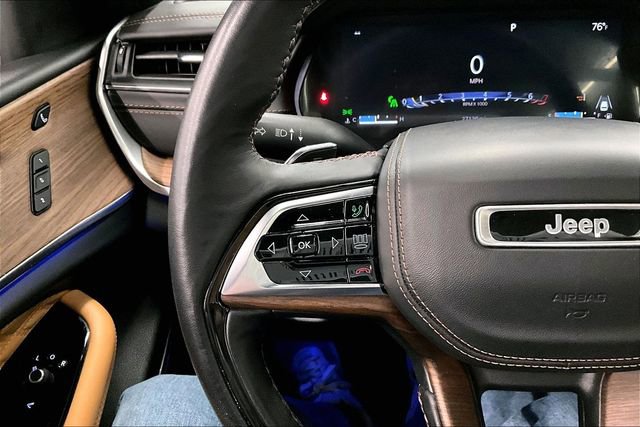 Used 2022 Jeep Grand Cherokee L Summit w/ Advanced Protech Group IV image 27