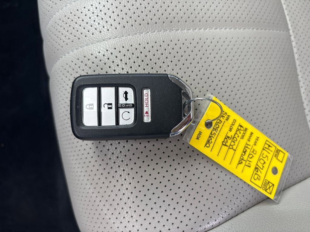 Certified 2019 Honda Accord EX-L image 32