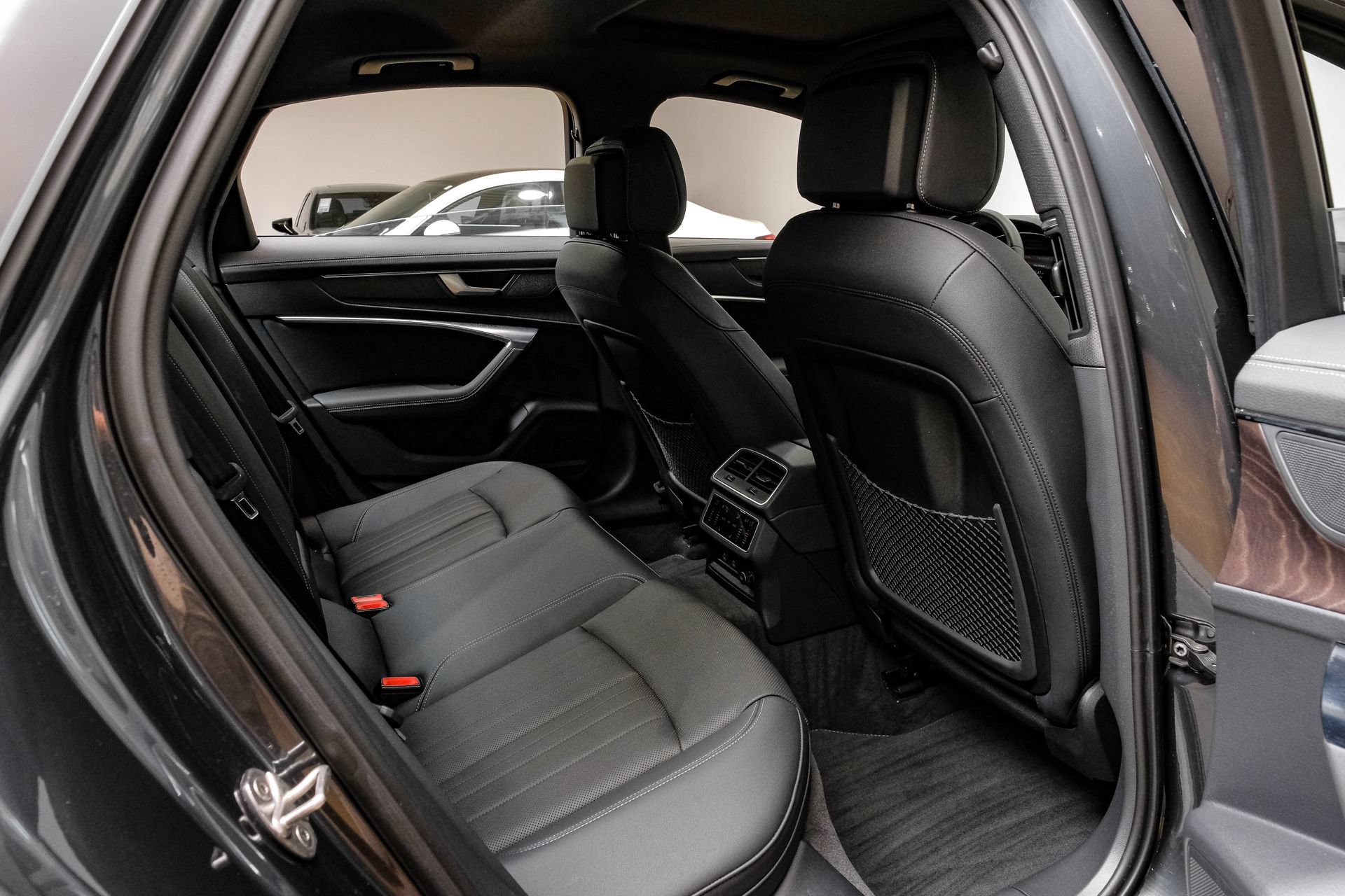 Used 2023 Audi A6 Premium Plus w/ Premium Plus Package AWD/4WD image 37