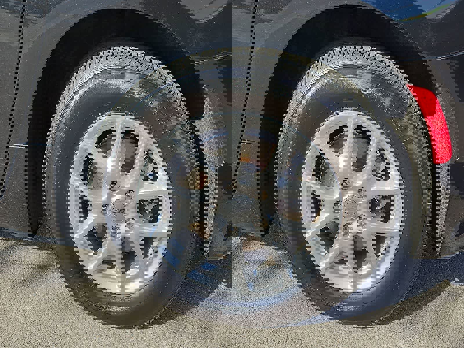 Certified 2023 Chrysler Voyager LX image 14