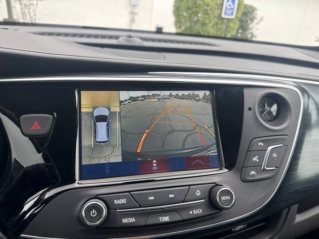 Used 2020 Buick Envision Premium w/ Driver Confidence Package AWD/4WD image 6
