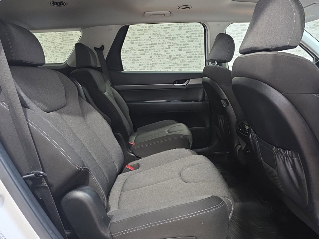 Used 2021 Hyundai Palisade SEL w/ Cargo Package image 12