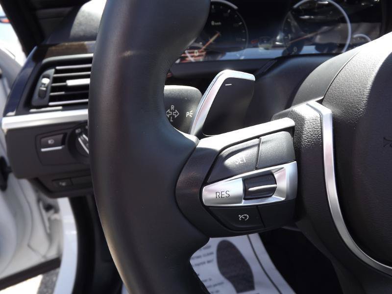 Used 2015 BMW 640i xDrive Convertible AWD/4WD image 18