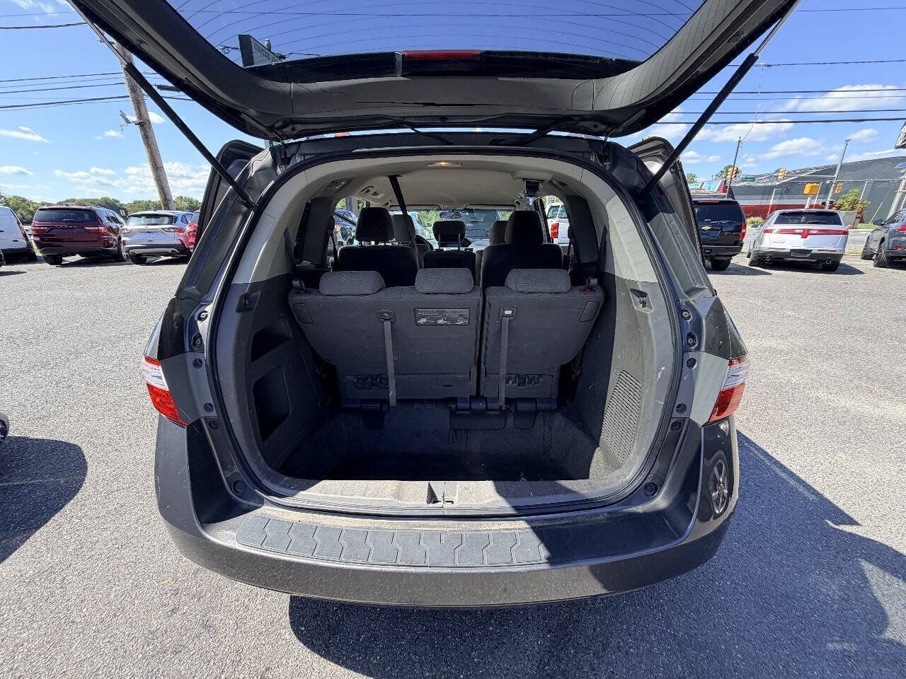 Used 2011 Honda Odyssey EX image 37