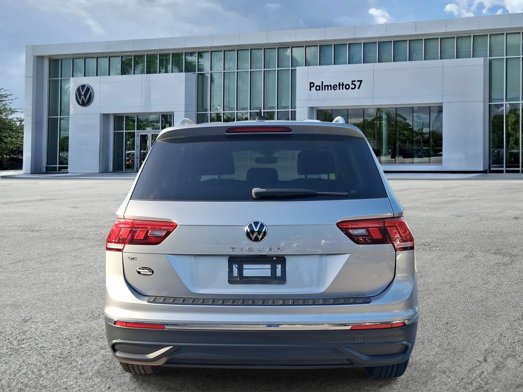Certified 2023 Volkswagen Tiguan SE FWD image 5