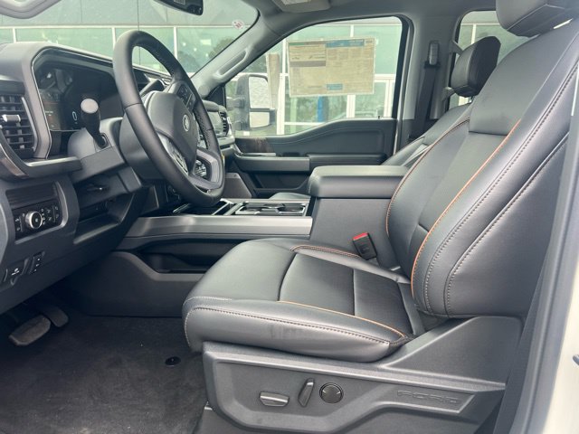 New 2026 Ford F350 Lariat RWD image 4