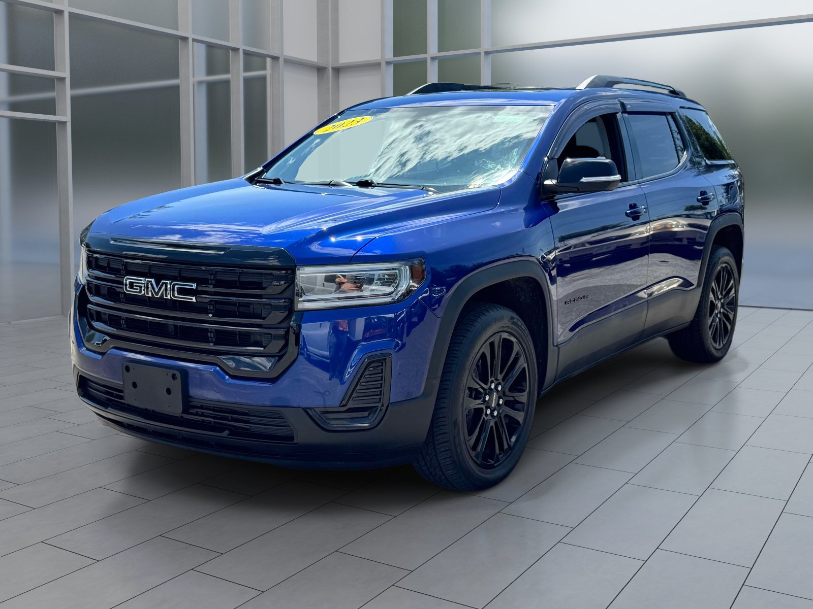 Used 2023 GMC Acadia SLE w/ Driver Convenience Package FWD image 1