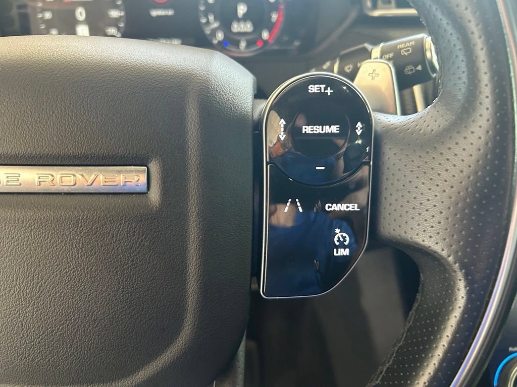 Used 2019 Land Rover Range Rover Velar R-Dynamic SE AWD/4WD image 49
