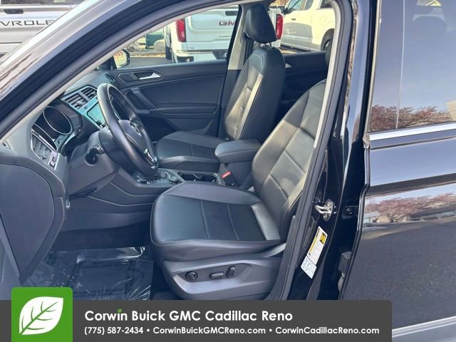 Used 2018 Volkswagen Tiguan SE image 25