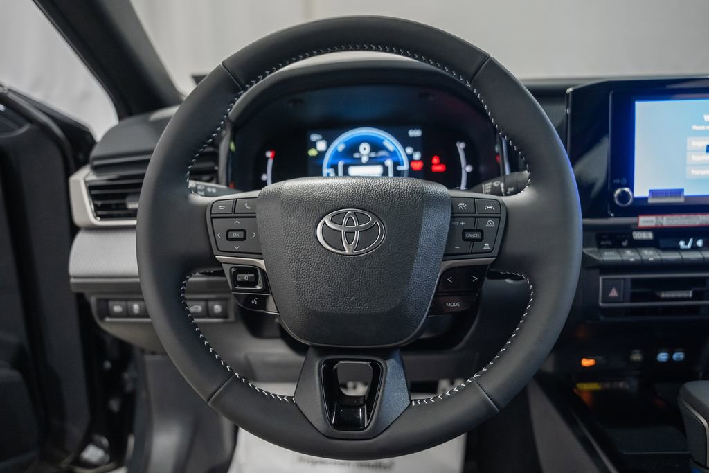 New 2026 Toyota Camry SE image 30