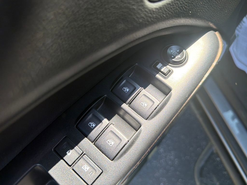 Used 2022 GMC Canyon Elevation w/ Trailering Package image 13