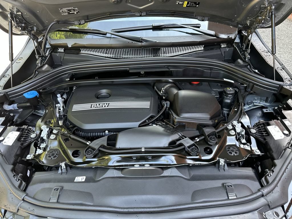 Used 2026 BMW X2 xDrive28i AWD/4WD image 29