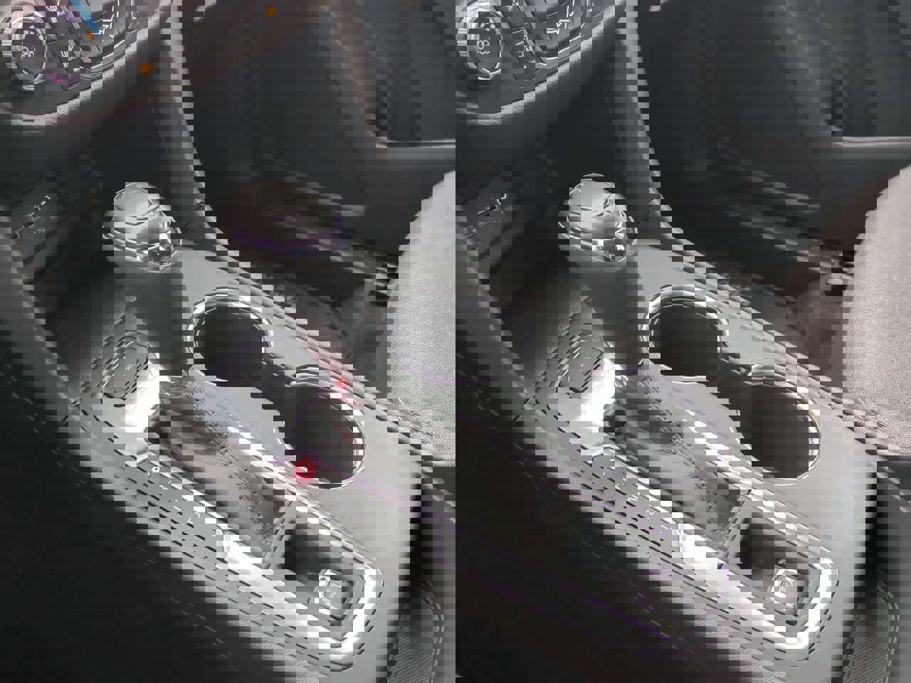 Used 2020 Chevrolet Equinox LT image 29