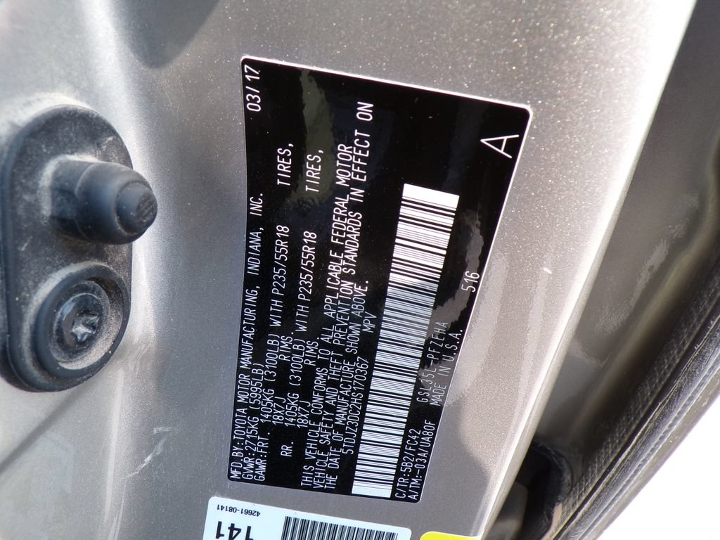 Used 2017 Toyota Sienna LE AWD/4WD image 32