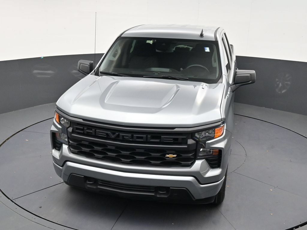 Used 2026 Chevrolet Silverado 1500 Custom RWD image 18