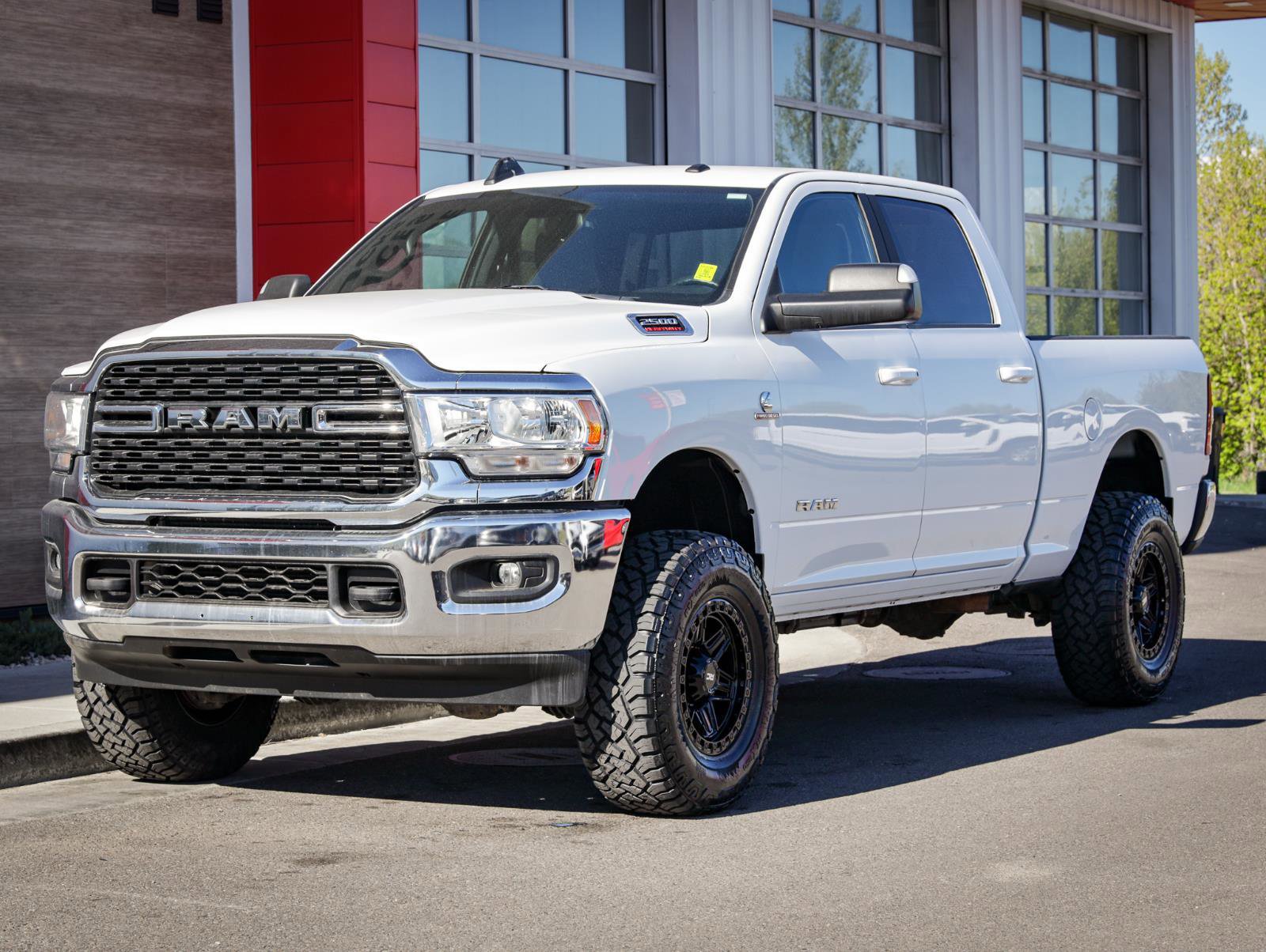 Used 2022 RAM 2500 Big Horn w/ Cold Weather Group AWD/4WD image 8