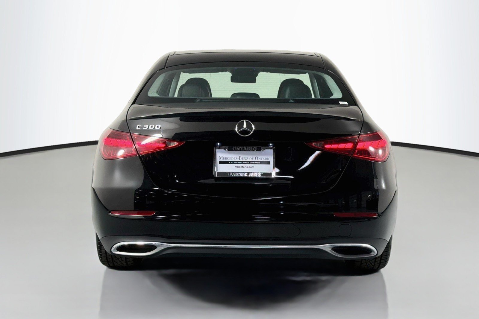 Used 2022 Mercedes-Benz C 300 Sedan image 4
