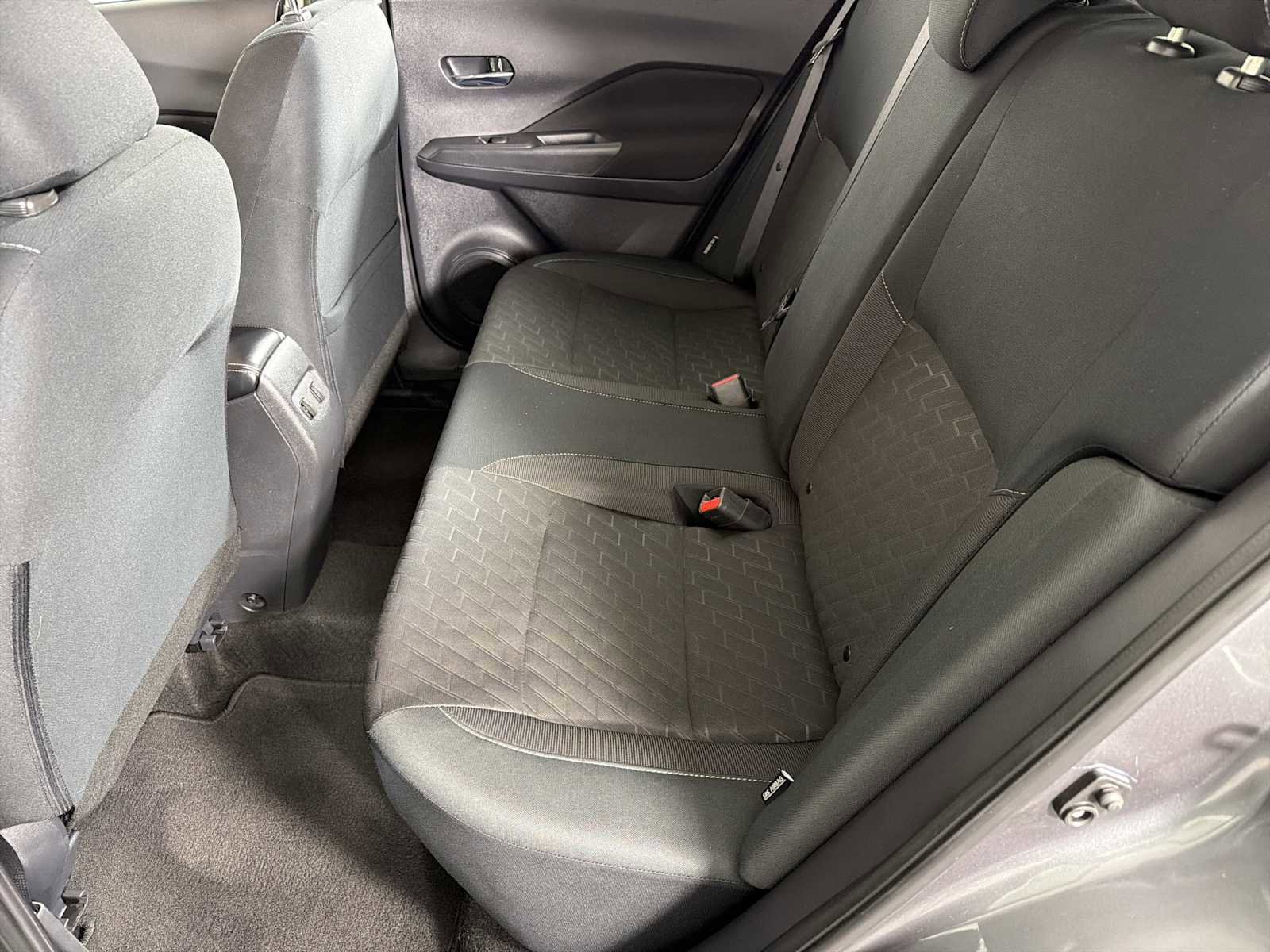 Used 2024 Nissan Kicks SV FWD image 18