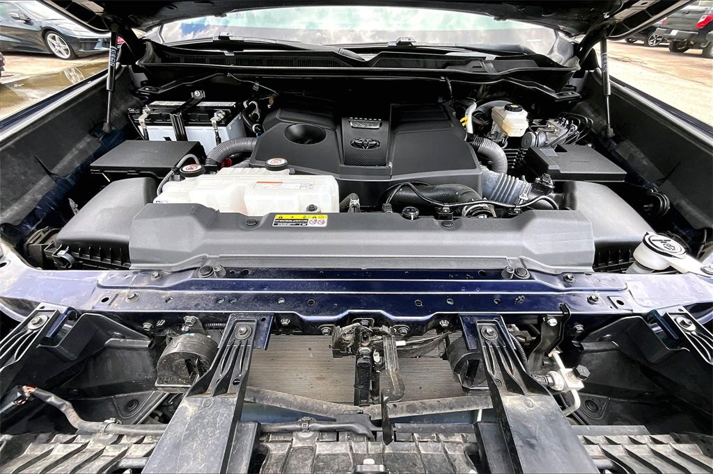 Used 2023 Toyota Tundra Limited image 30