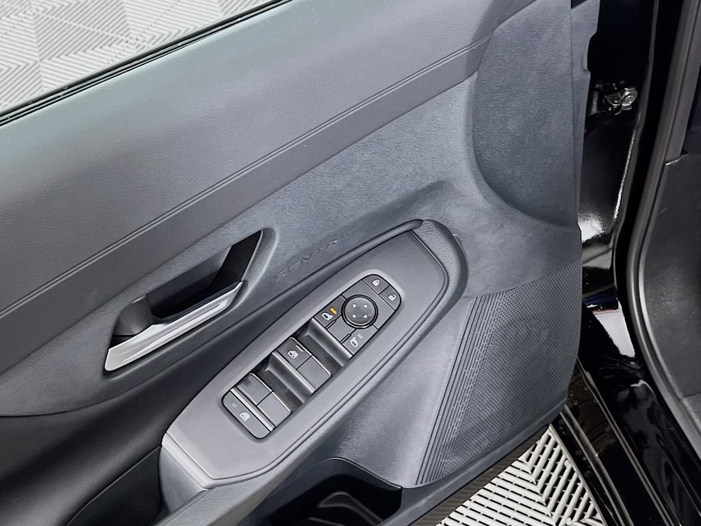 New 2026 Nissan Sentra SV w/ SV Convenience Package FWD image 17