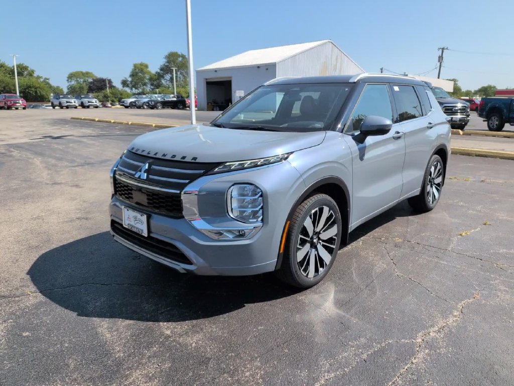 New 2026 Mitsubishi Outlander SEL FWD image 13