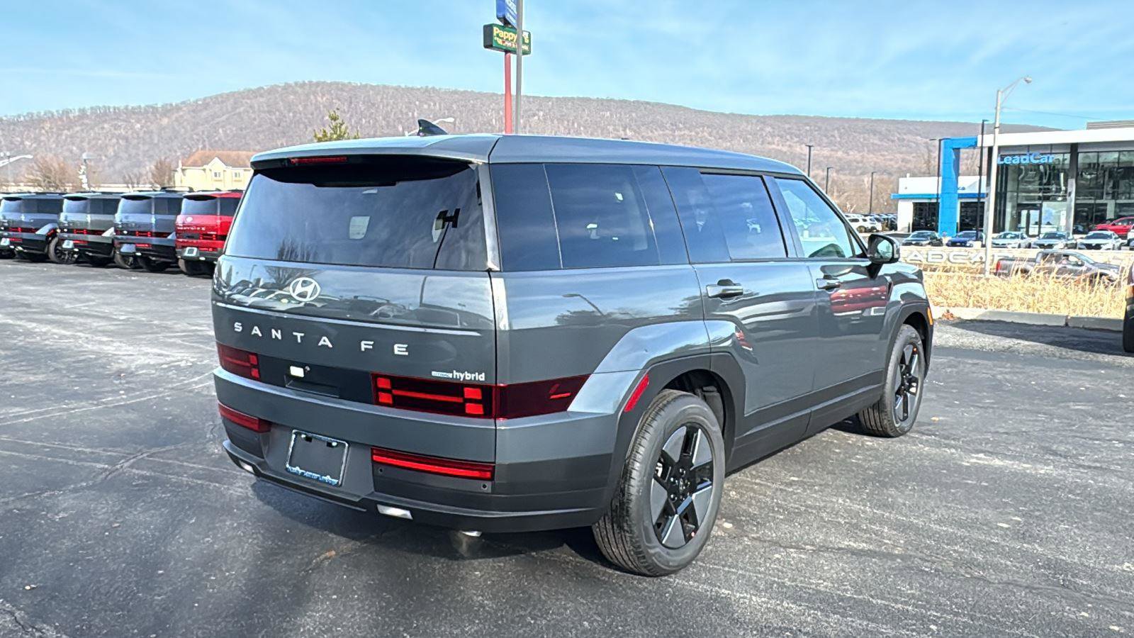 New 2026 Hyundai Santa Fe SE image 5