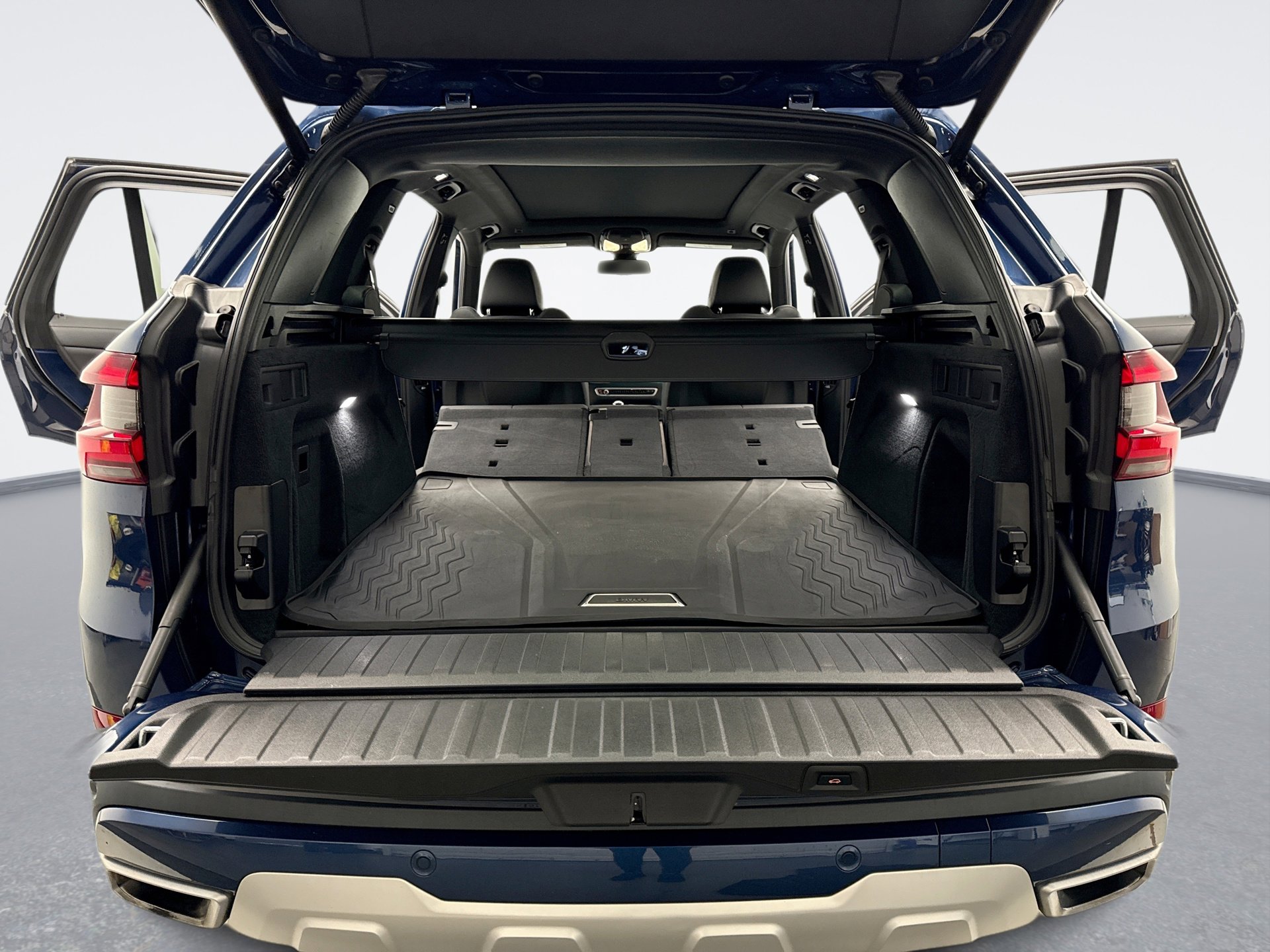 Used 2021 BMW X5 xDrive40i w/ Premium Package AWD/4WD image 24