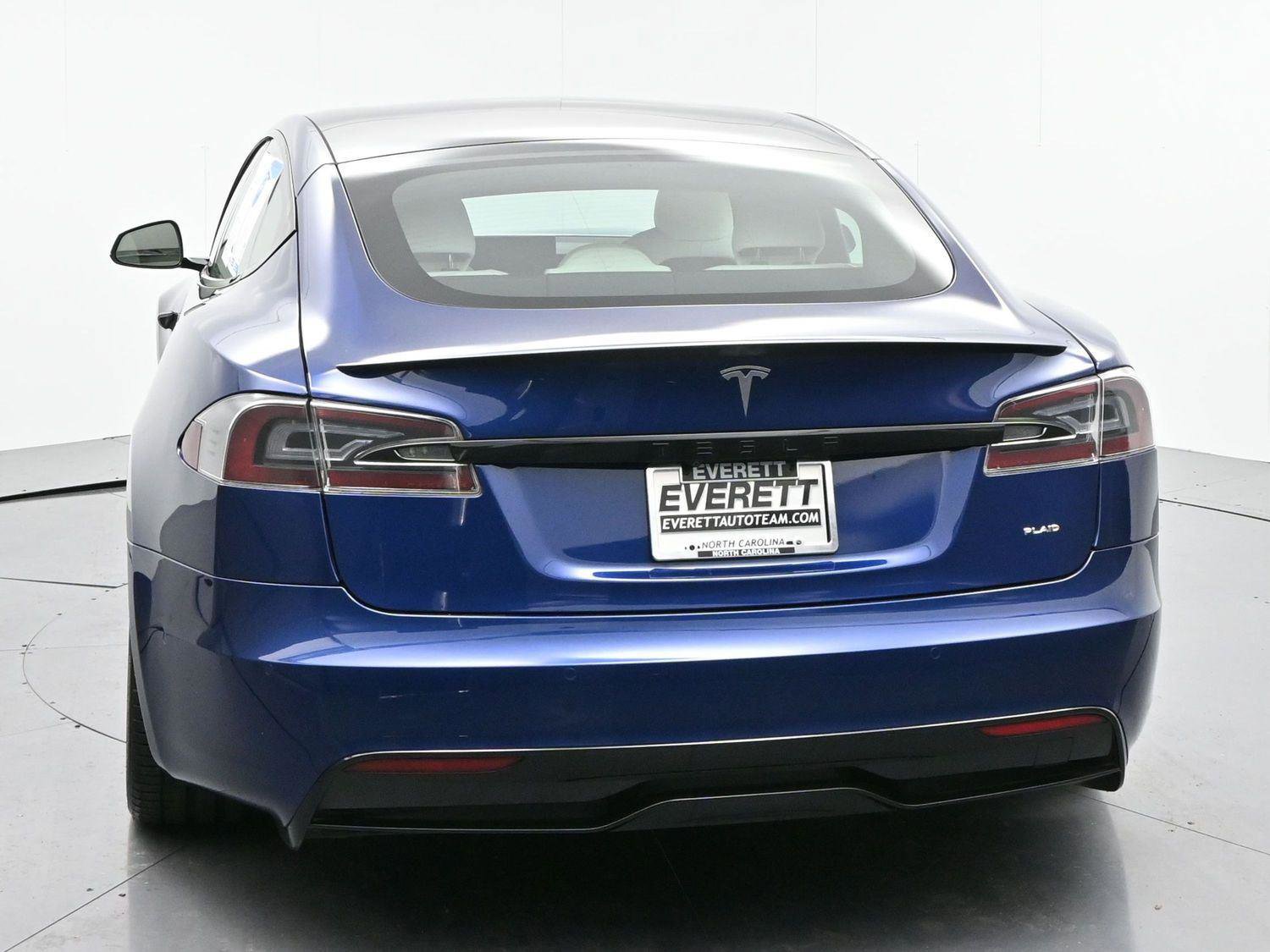 Used 2021 Tesla Model S Plaid image 6