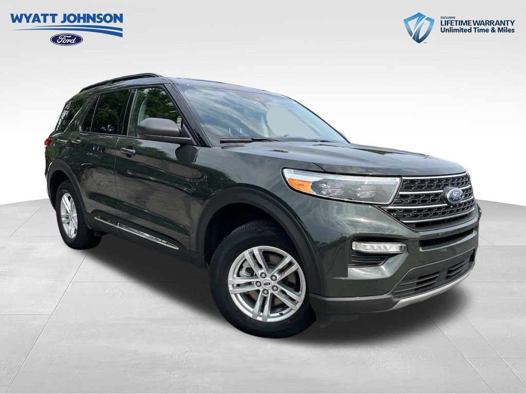 Certified 2024 Ford Explorer XLT w/ Equipment Group 202A