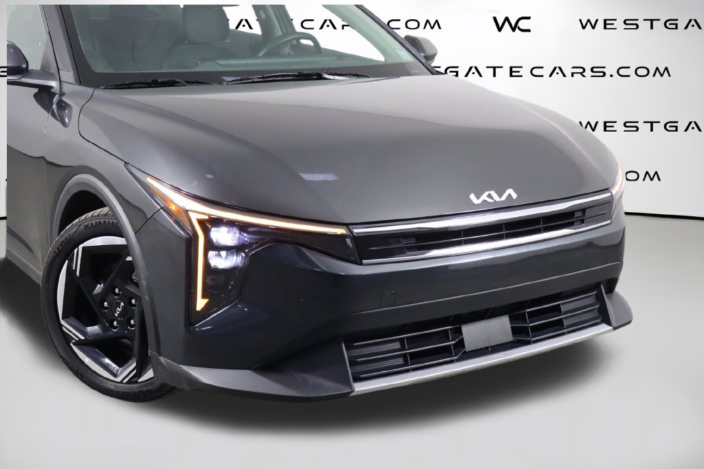 Used 2025 Kia K4 EX FWD image 40