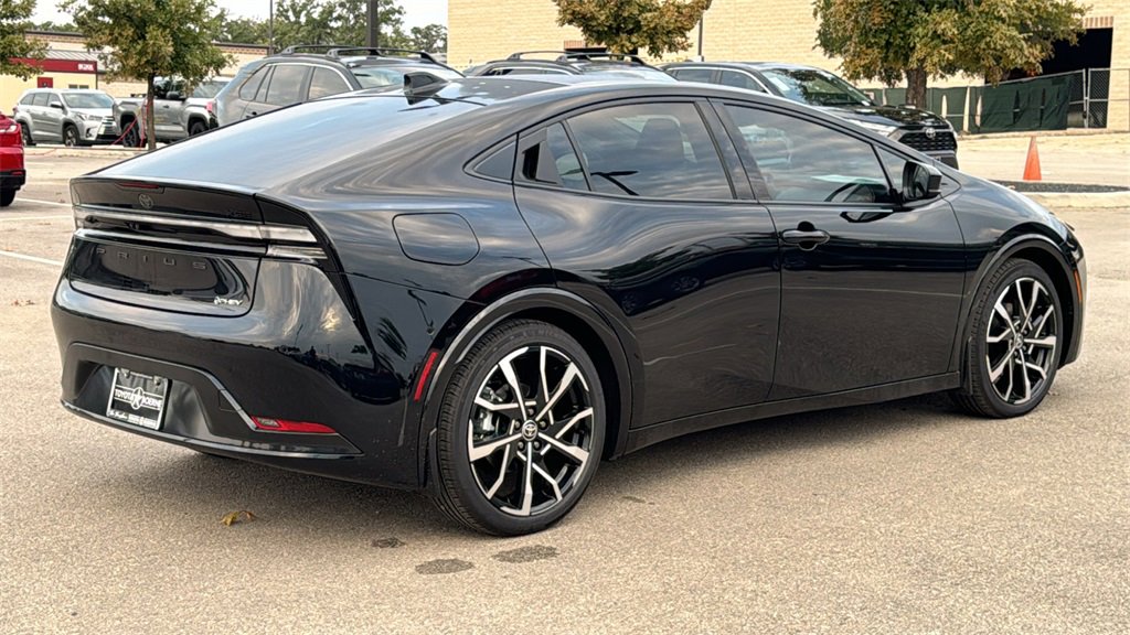 New 2026 Toyota Prius Plug-In Hybrid image 9