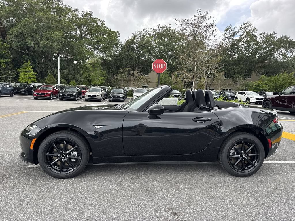 New 2026 MAZDA MX-5 Miata Sport w/ Interior Package RWD image 27