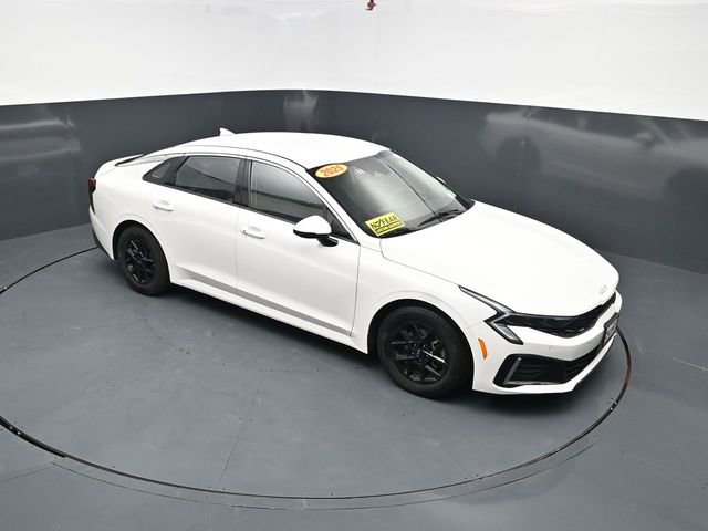 Used 2025 Kia K5 LXS FWD image 41