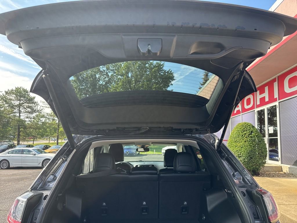 Used 2023 Jeep Cherokee Altitude Lux image 53