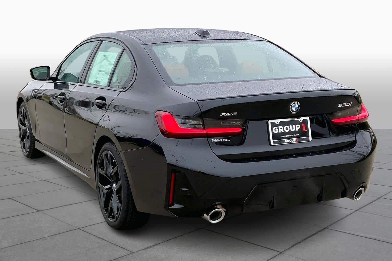 New 2026 BMW 330i xDrive Sedan w/ M Sport Package AWD/4WD image 11