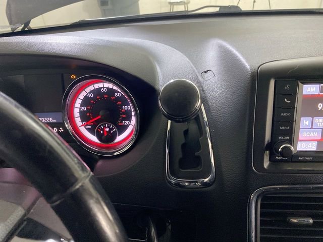 Used 2017 Dodge Grand Caravan SE FWD image 44
