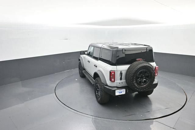 New 2026 Ford Bronco Outer Banks w/ Sasquatch Package AWD/4WD image 24