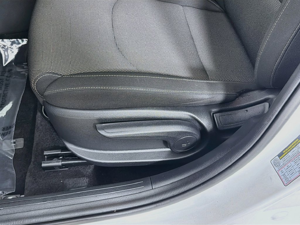 Used 2023 Kia Forte LXS FWD image 18