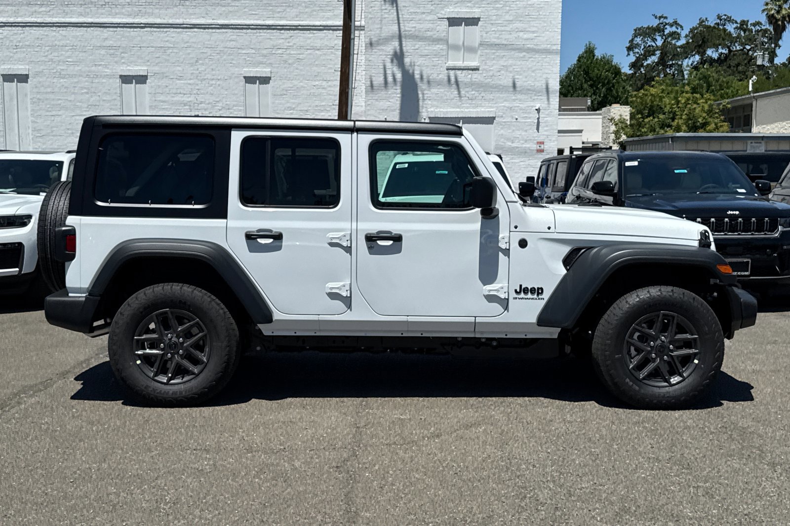 New 2026 Jeep Wrangler Unlimited Sport AWD/4WD image 2