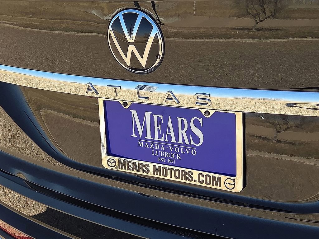 Used 2021 Volkswagen Atlas Cross Sport SE image 14