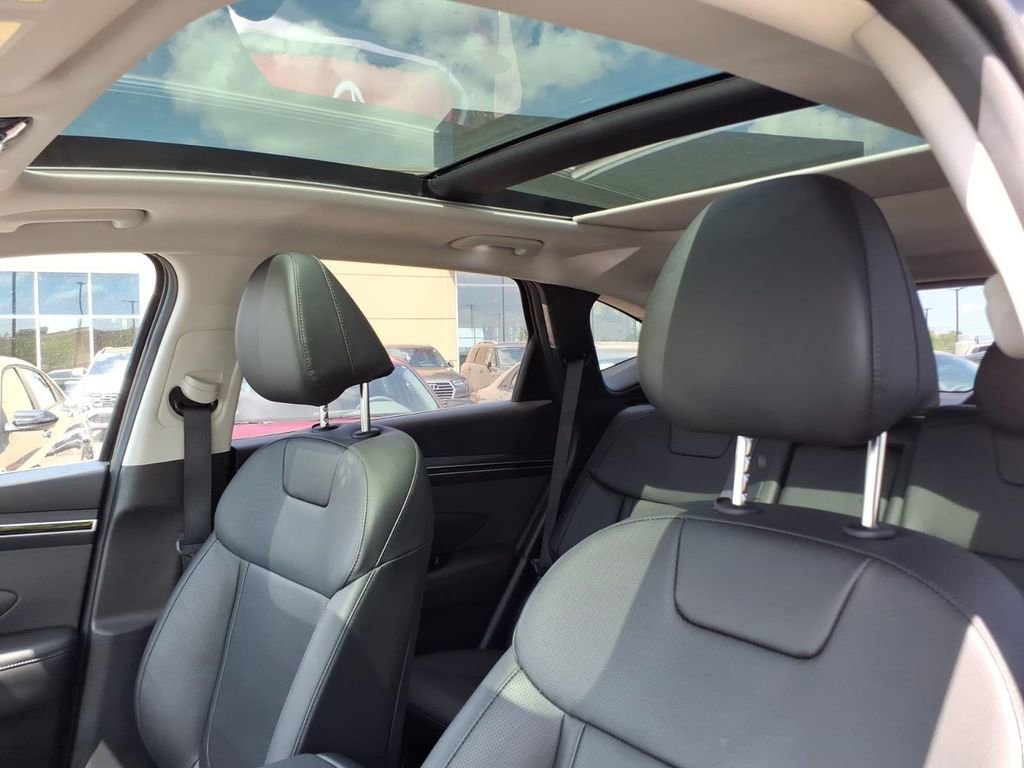 Used 2023 Hyundai Tucson SEL image 17