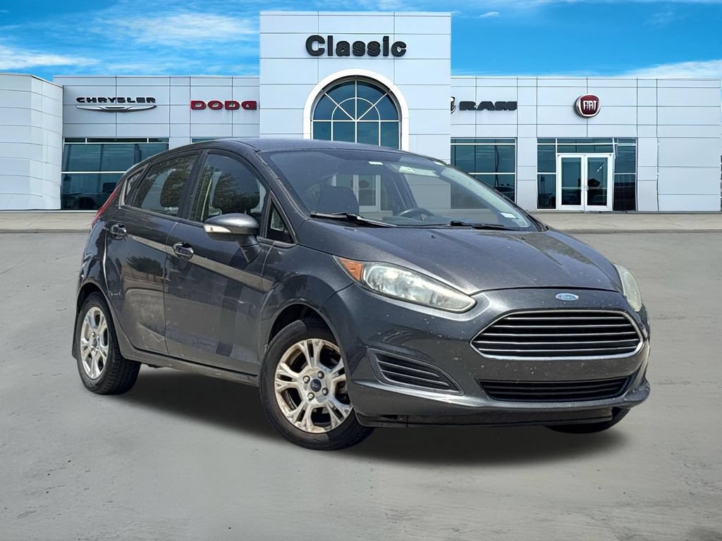 Used 2015 Ford Fiesta SE w/ Comfort Package FWD image 1