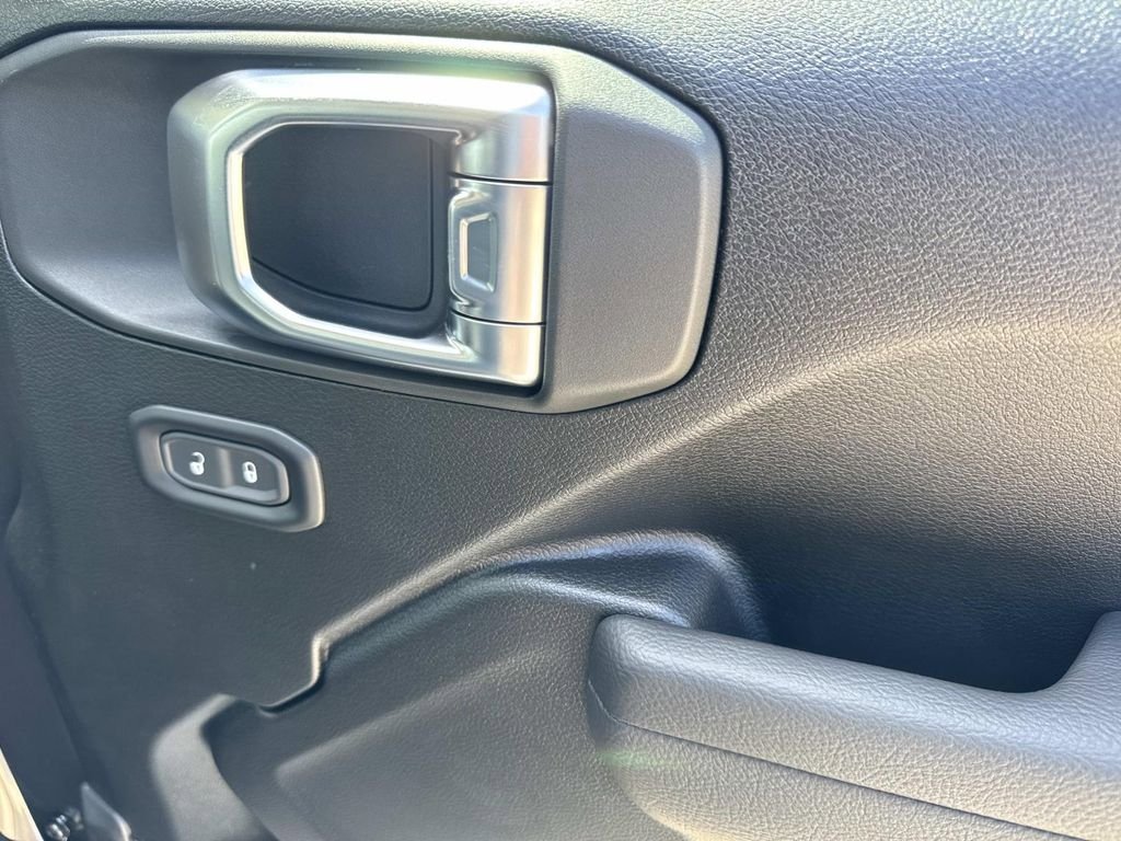 New 2026 Jeep Gladiator Sport image 26