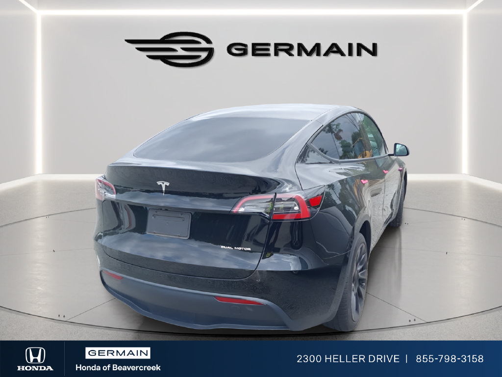 Used 2023 Tesla Model Y Long Range AWD/4WD image 5