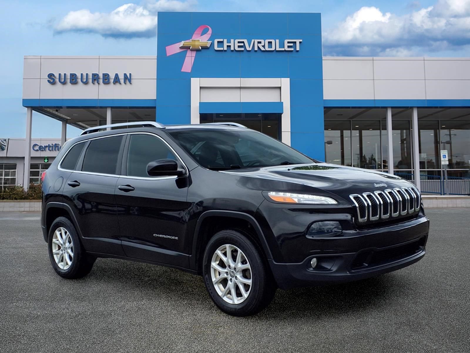 Used 2016 Jeep Cherokee Latitude w/ Comfort/Convenience Group AWD/4WD image 3
